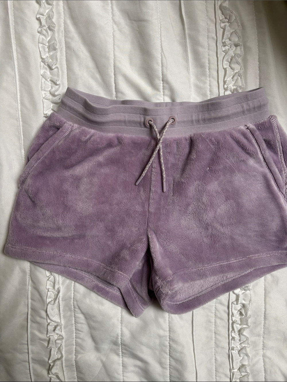 Athleta Girl Lavender Plush Drawstring Casual Shorts.  Size 11/12